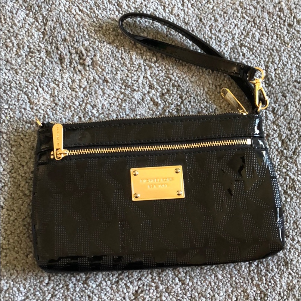Michael Kors Wristlet